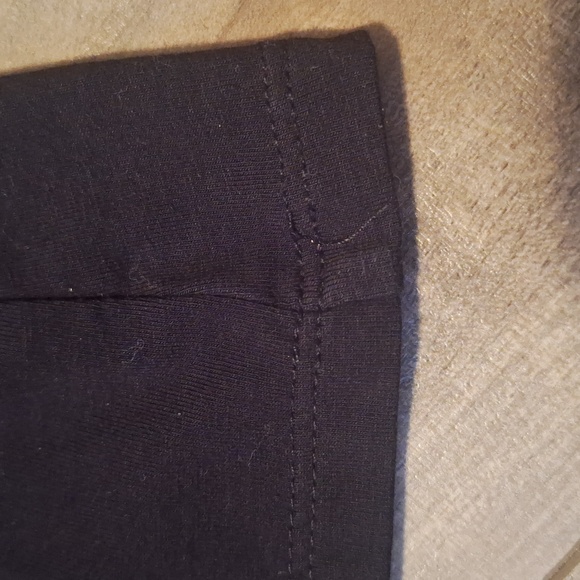 Embroiderd Top - Picture 5 of 9